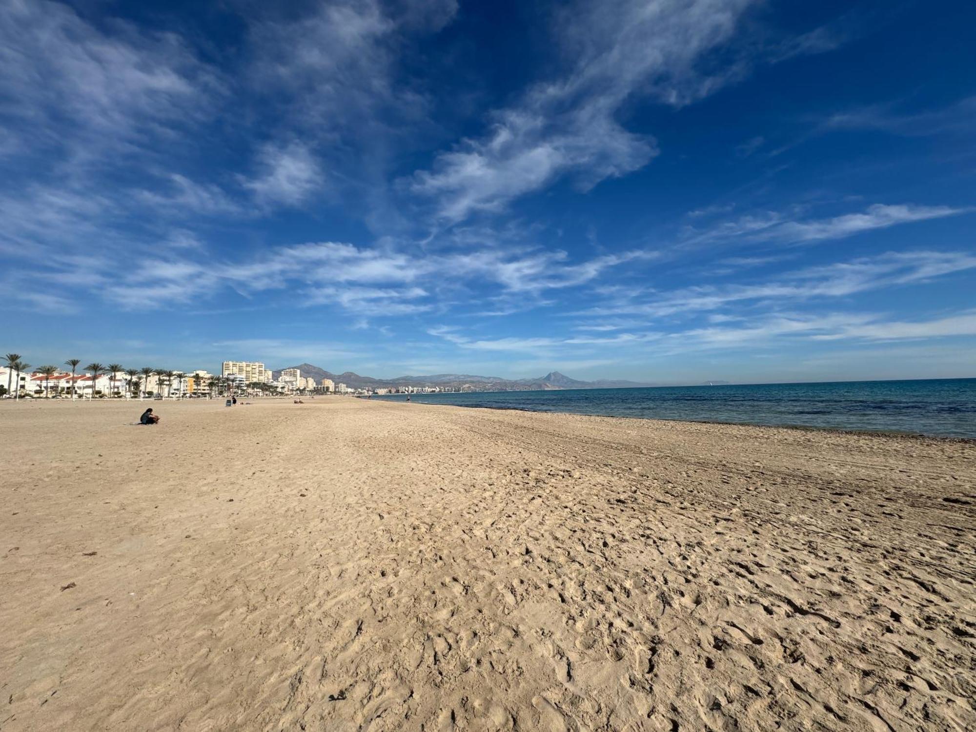 Apartamento Muchavista Primera Linea De Playa By El Conserje เอลกัมเปโญ ภายนอก รูปภาพ